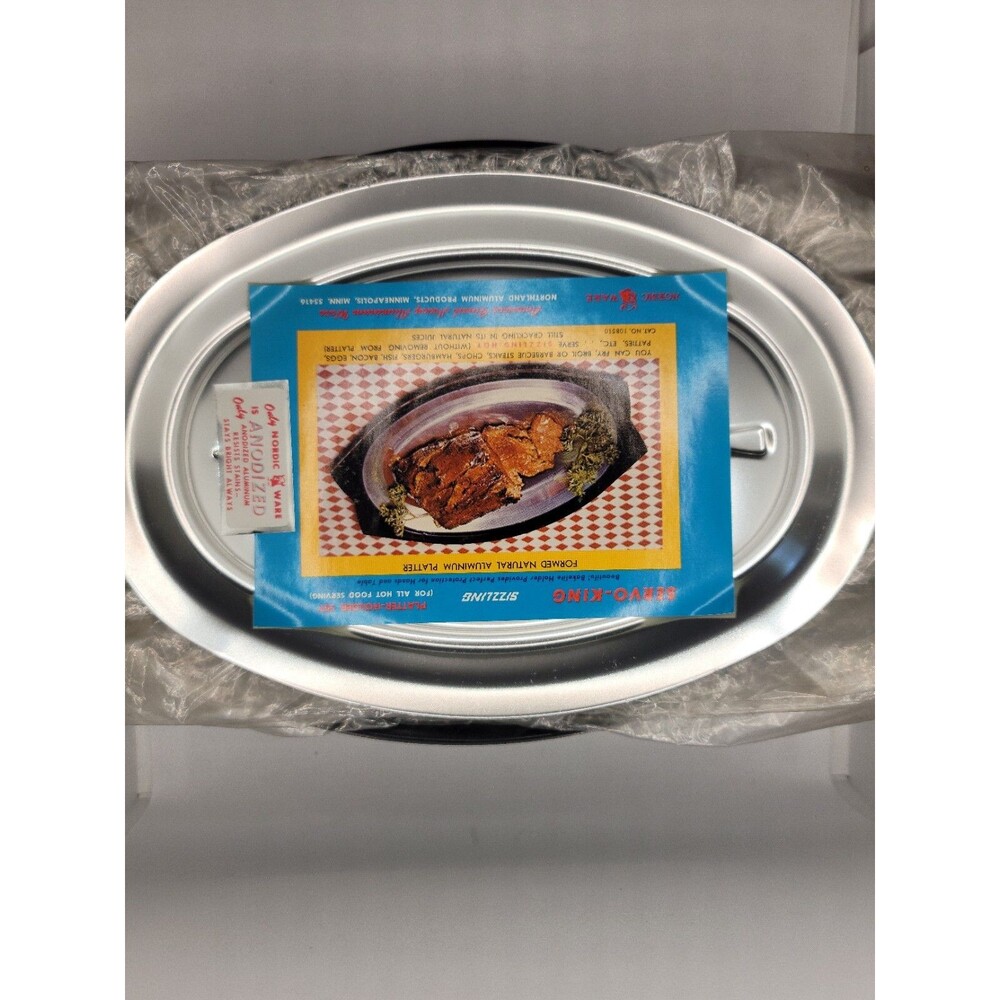 NEW Nordicware Premium Heat & Serve Sizzling Platter  set of 4